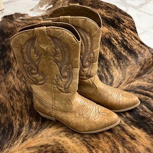 Coconuts by Matisse cowboy boots tan